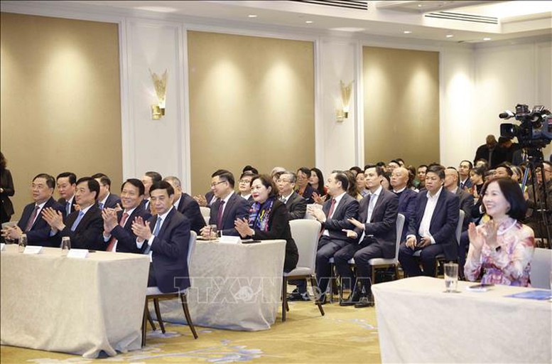 Tổng Bí thư Tô Lâm gặp gỡ bà con cộng đồng và các cơ quan đại diện Việt Nam tại Hoa Kỳ- Ảnh 3.