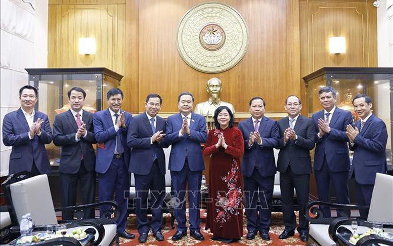 Chủ tịch Quốc hội thăm, chúc Tết Ủy ban Trung ương Mặt trận Tổ quốc Việt Nam