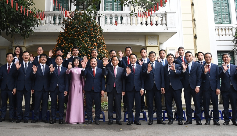 Phó Thủ tướng Bùi Thanh Sơn thăm, làm việc với 4 Tập đoàn về công nghiệp, năng lượng- Ảnh 3.