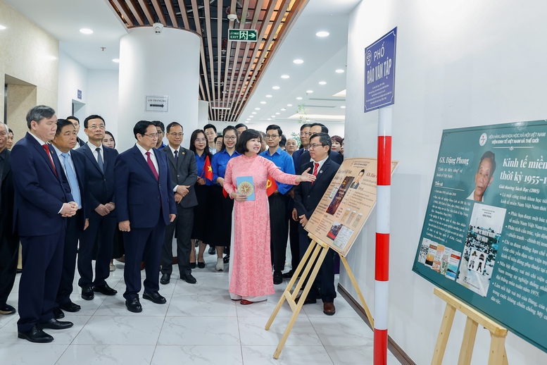 Thủ tướng: Khoa học xã hội và nhân văn là nền tảng tư duy, là kim chỉ nam cho hoạch định đường lối- Ảnh 6.