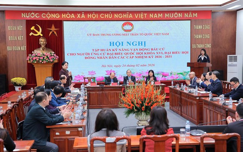 Tập huấn kỹ năng vận động bầu cử cho người ứng cử đại biểu Quốc hội khóa XVI