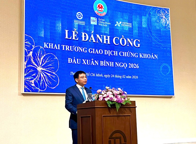 Đánh cồng Khai trương giao dịch Xuân Bính Ngọ 2026 tại Sở Giao dịch Chứng khoán TPHCM- Ảnh 2.