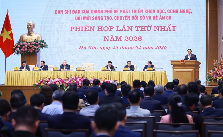 Thủ tướng chủ trì Phiên họp Ban Chỉ đạo về phát triển khoa học, công nghệ, đổi mới sáng tạo, chuyển đổi số và Đề án 06- Ảnh 3.