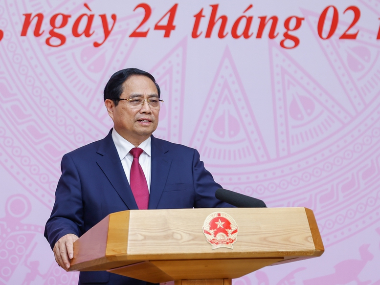 Thủ tướng Phạm Minh Chính: "Giữ trọn y đức - Vững vàng y thuật - Nâng tầm y lý - Vượt qua nghịch cảnh - Tất cả vì dân"- Ảnh 1.