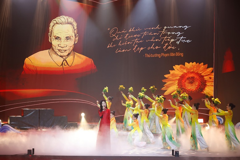 Chương trình nghệ thuật chính luận "Thủ tướng Phạm Văn Đồng - Trọn đời vì nước vì dân"- Ảnh 3.