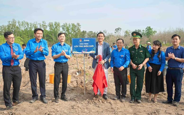 Amway Việt Nam phối hợp với Trung ương Đoàn thực hiện chương trình 'Lũy tre biên giới'