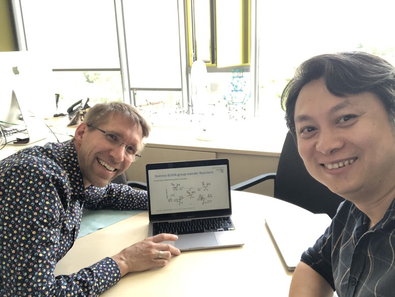 Khoa học và những mùa Xuân bền bỉ- Ảnh 4. Khoa học và những mùa Xuân bền bỉ- Ảnh 4.