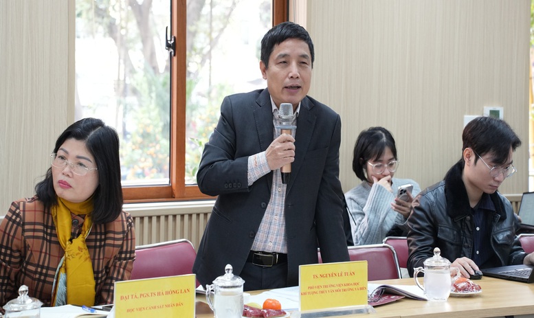 TỔNG THUẬT Tọa đàm: Nhiệm vụ bảo vệ an ninh và an ninh phi truyền thống trong văn kiện Đại hội XIV của Đảng- Ảnh 5.