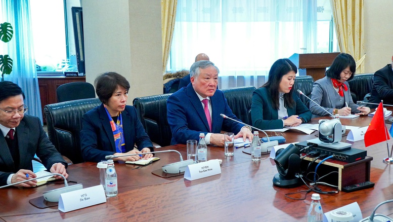 Kazakhstan sẵn sàng thúc thúc đẩy hợp tác, kết nối với với Việt Nam trong phát triển trung tâm tài chính quốc tế- Ảnh 2.