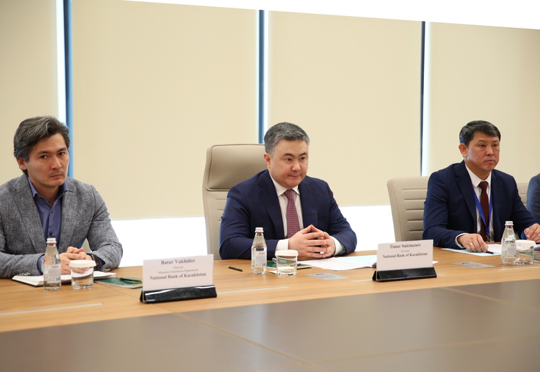 Tăng cường hợp tác ngành tài chính-tiền tệ Việt Nam - Kazakhstan- Ảnh 3.