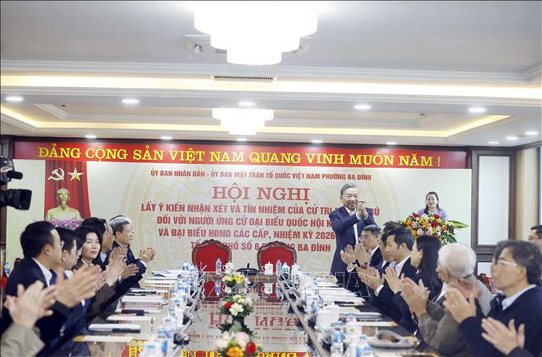 Tổng Bí thư dự Hội nghị lấy ý kiến cử tri nơi cư trú đối với người ứng cử đại biểu Quốc hội khóa XVI- Ảnh 1.