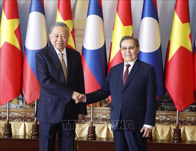 Tổng Bí thư Tô Lâm hội kiến Chủ tịch Quốc hội Lào