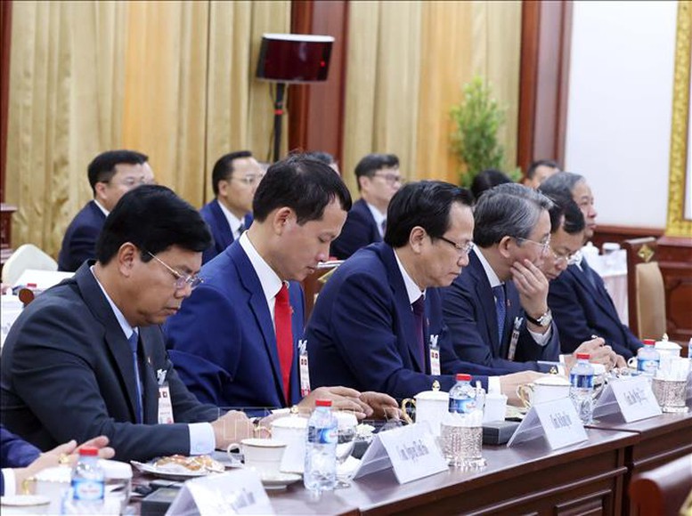 Tổng Bí thư Tô Lâm và Tổng Bí thư, Chủ tịch nước Lào hội đàm- Ảnh 4.