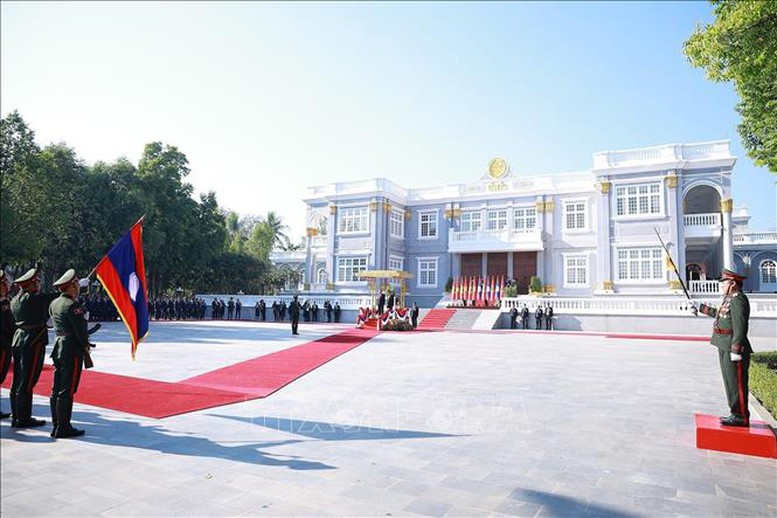 Lễ đón trọng thể Tổng Bí thư Tô Lâm tại thủ đô Viêng Chăn (Lào)- Ảnh 5.