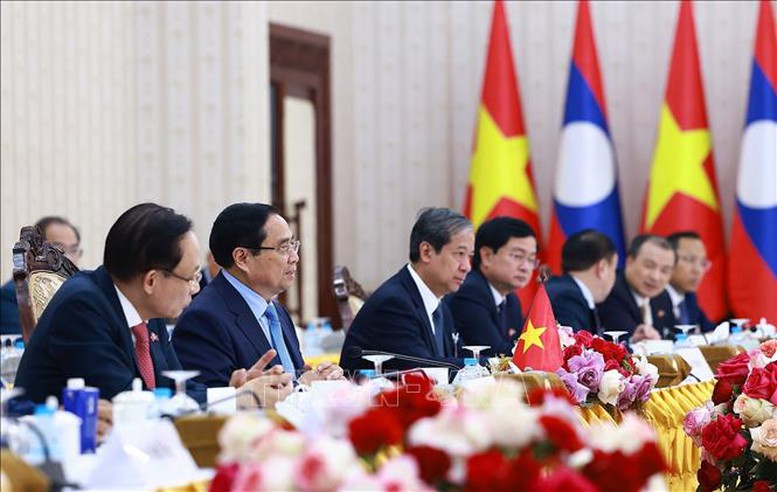 Thủ tướng Phạm Minh Chính gặp Thủ tướng Lào- Ảnh 2.