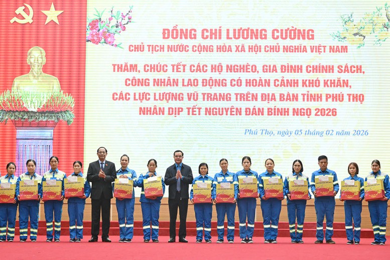 Chủ tịch nước Lương Cường: Chăm lo đời sống nhân dân, bảo đảm mọi người, mọi nhà đều được vui Xuân, đón Tết- Ảnh 2.