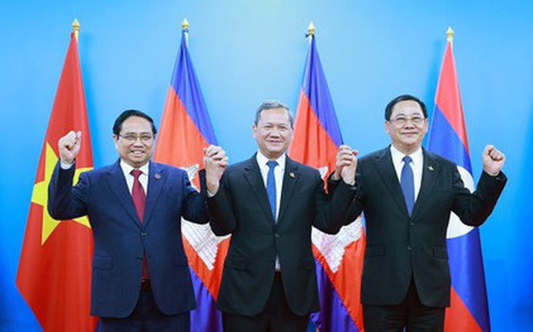 Thủ tướng ba nước Việt Nam - Campuchia - Lào họp triển khai kết quả cuộc gặp giữa người đứng đầu ba Đảng