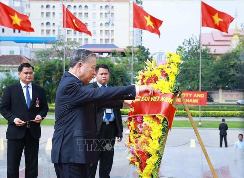 Tổng Bí thư Tô Lâm hội kiến Samdech Techo Hun Sen- Ảnh 8.