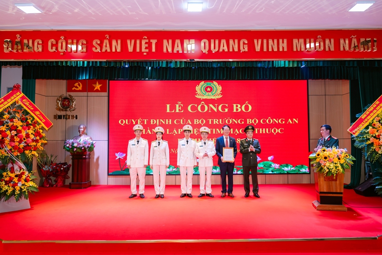 Khai trương Viện Tim mạch thuộc Bệnh viện 19-8, Bộ Công an do GS.TS Phạm Mạnh Hùng làm Viện trưởng- Ảnh 1.