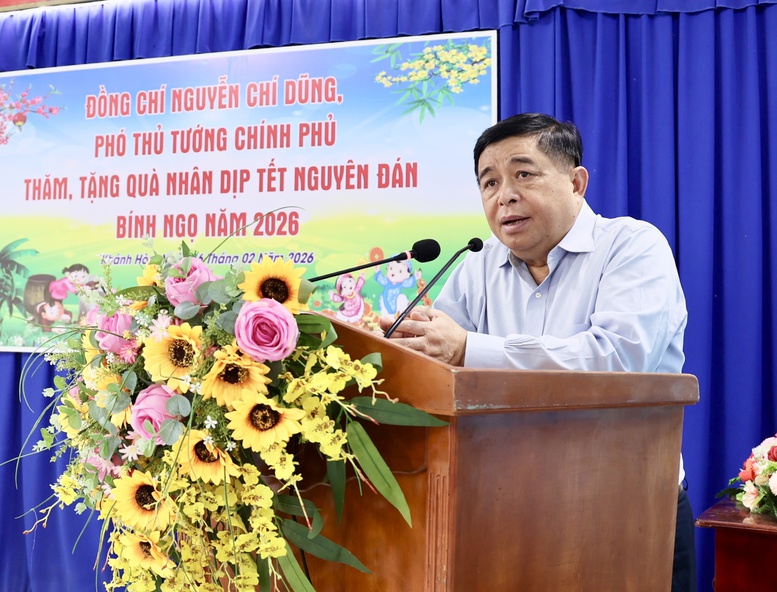 Phó Thủ tướng Nguyễn Chí Dũng thăm, tặng quà nhân dân tỉnh Khánh Hoà- Ảnh 4.