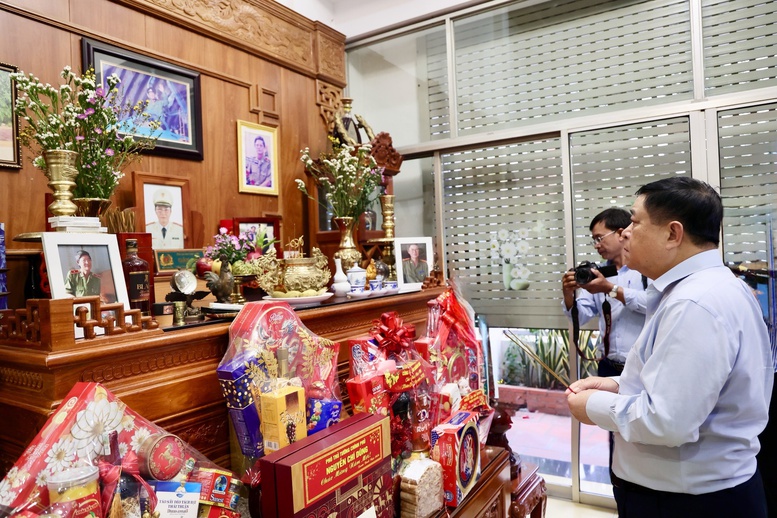 Phó Thủ tướng Nguyễn Chí Dũng thăm, tặng quà nhân dân tỉnh Khánh Hoà- Ảnh 11.