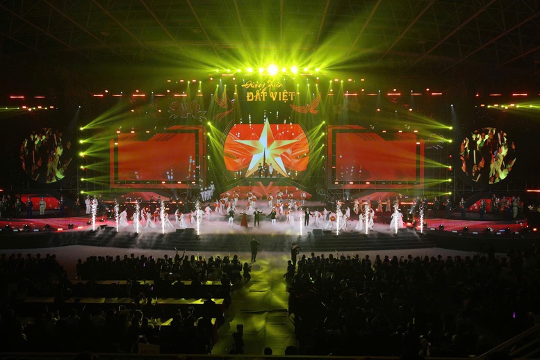 Ấn tượng với bản giao hưởng mùa Xuân tại ‘Đường Xuân đất Việt 2026-Hội tụ’- Ảnh 2.