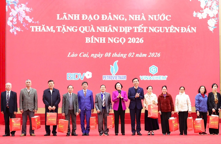 Phó Thủ tướng Phạm Thị Thanh Trà: Chăm lo để mọi người dân Lào Cai đón Tết đủ đầy, ấm áp- Ảnh 2.