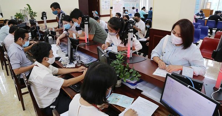 Bộ Nội vụ ban hành Sổ tay hướng dẫn đánh giá kết quả thực hiện nhiệm vụ của công chức- Ảnh 1.