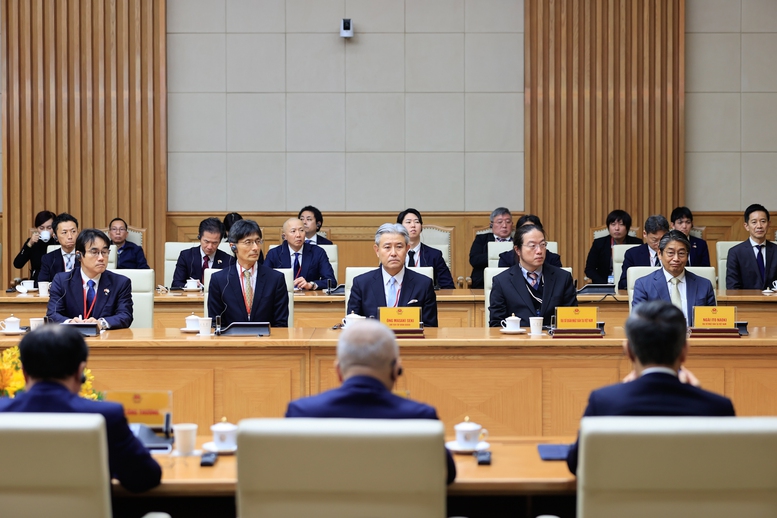 Thủ tướng: Tỉ lệ doanh nghiệp Nhật có lãi tại Việt Nam cao nhất kể từ 2009 nhưng cần cao hơn nữa- Ảnh 8.