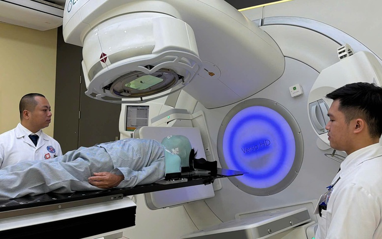Vận hành hệ thống xạ trị hiện đại, tăng cơ hội điều trị cho người bệnh