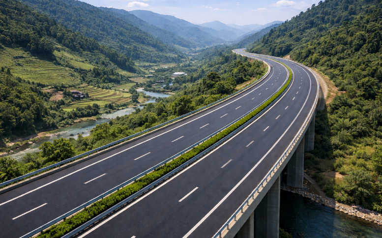 Thực hiện Dự án cao tốc Sơn La - Điện Biên - cửa khẩu Tây Trang (giai đoạn 1) theo hình thức đầu tư công