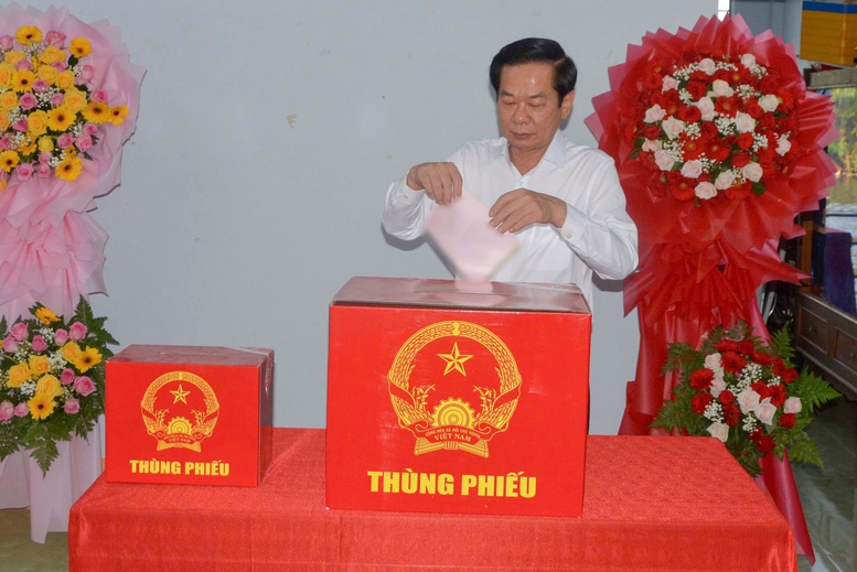 Chùm ảnh: Cử tri cả nước nô nức tham gia 