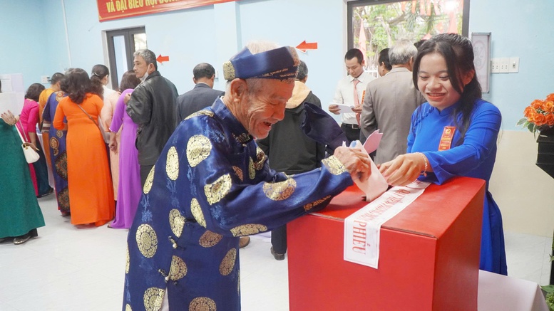 Chùm ảnh: Cử tri cả nước nô nức tham gia "Ngày hội non sông"- Ảnh 22.