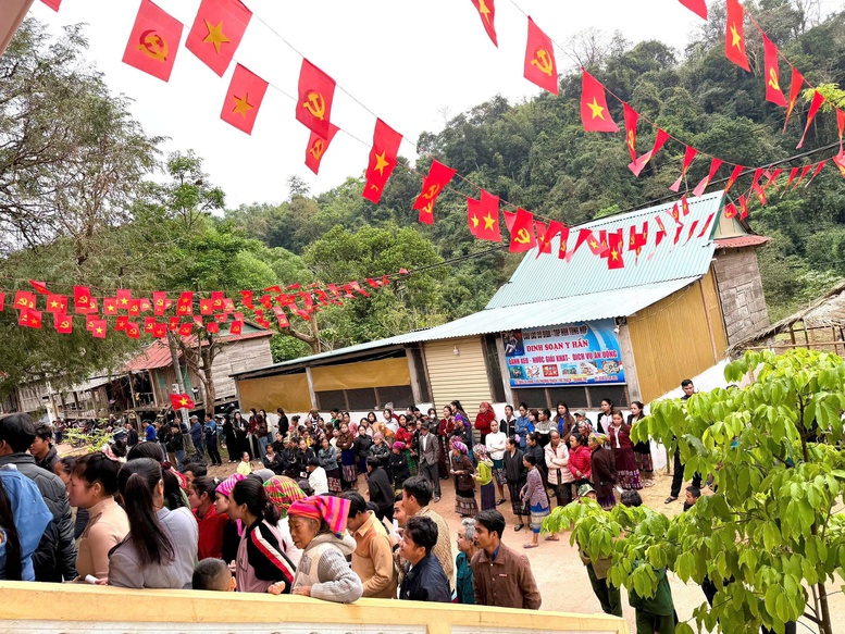 Chùm ảnh: Cử tri cả nước nô nức tham gia "Ngày hội non sông"- Ảnh 18.