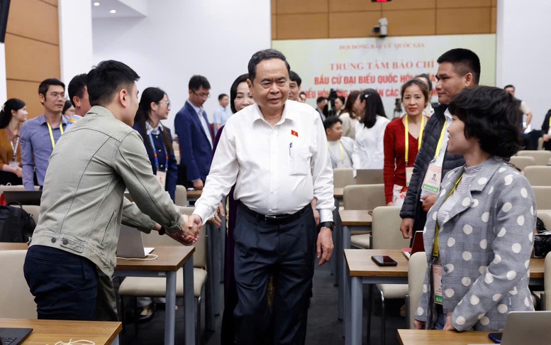 Bầu cử để lựa chọn người xứng đáng đưa đất nước bước vào kỷ nguyên mới