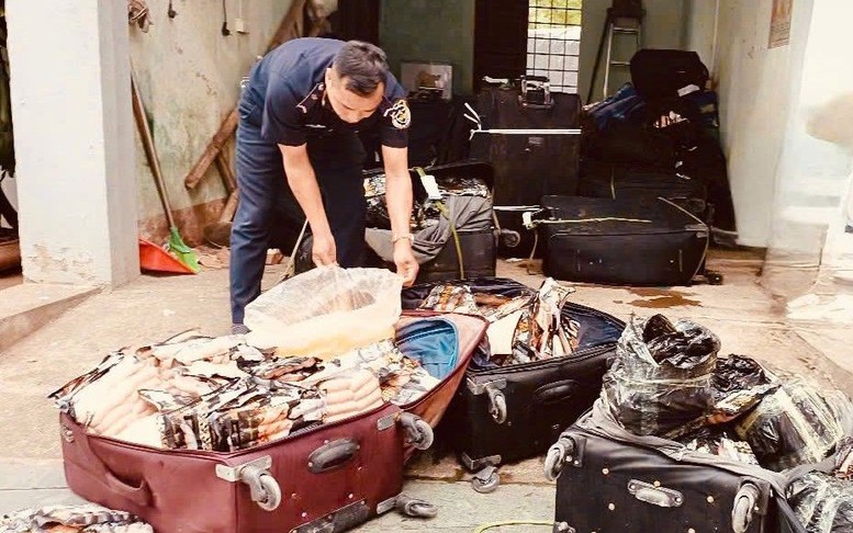 Hải quan phát hiện hơn 1,8 tấn thực phẩm đông lạnh nhập lậu qua biên giới phía Bắc