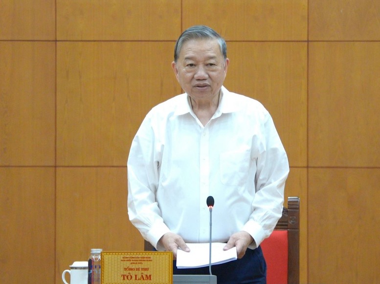 Tổng Bí thư Tô Lâm: Cần có chiến lược cụ thể nhằm tái cơ cấu nền kinh tế- Ảnh 1.