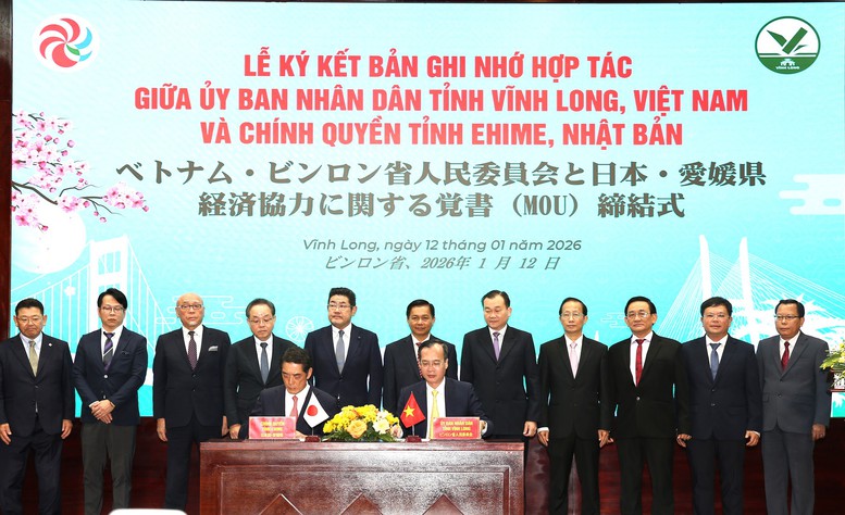 Bài 3: Hạ tầng thông suốt: Đòn bẩy 'hút' siêu dự án, nâng cao đời sống nhân dân- Ảnh 3. Bài 3: Hạ tầng thông suốt: Đòn bẩy 'hút' siêu dự án, nâng cao đời sống nhân dân- Ảnh 3.