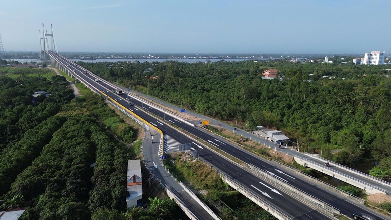 Khi đường cao tốc giúp Đồng bằng sông Cửu Long 'cất cánh'- Ảnh 1.