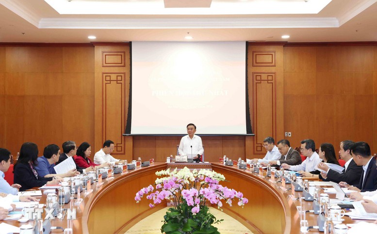 Thường trực Ban Bí thư chủ trì Phiên họp thứ nhất Ban Chỉ đạo Trung ương về phát triển văn hóa Việt Nam- Ảnh 1.