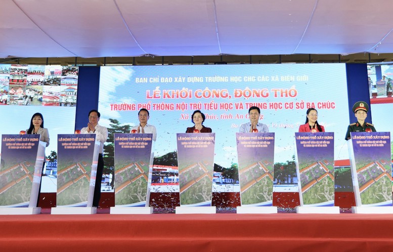 TỔNG THUẬT: Khởi công đồng loạt các trường nội trú liên cấp vùng biên giai đoạn 2- Ảnh 22.