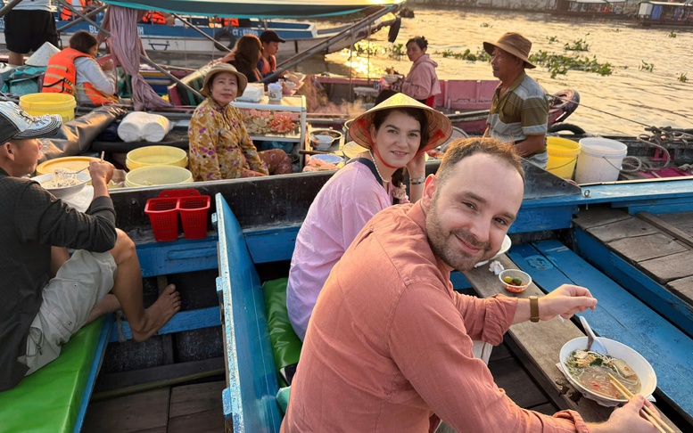 Làm gì để khơi thông 'mạch sống' du lịch đường sông Cần Thơ?