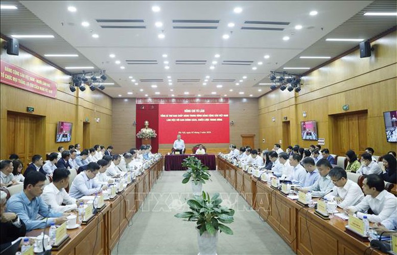 Tổng Bí thư Tô Lâm: Hoàn thiện 'bản thiết kế tổng thể' cho mô hình tăng trưởng kinh tế của Việt Nam đến năm 2045- Ảnh 5. Tổng Bí thư Tô Lâm: Hoàn thiện 'bản thiết kế tổng thể' cho mô hình tăng trưởng kinh tế của Việt Nam đến năm 2045- Ảnh 5.