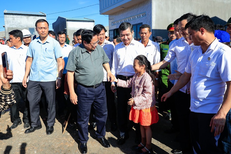 Thủ tướng: Xây dựng khu dân cư trong "Chiến dịch Quang Trung" thành khu dân cư kiểu mẫu- Ảnh 3. Thủ tướng: Xây dựng khu dân cư trong "Chiến dịch Quang Trung" thành khu dân cư kiểu mẫu- Ảnh 3.