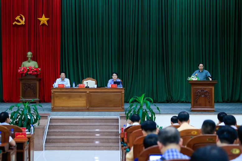 Thủ tướng: Khẩn trương đưa vào khai thác toàn tuyến cao tốc từ Quảng Ngãi tới Nha Trang- Ảnh 8.