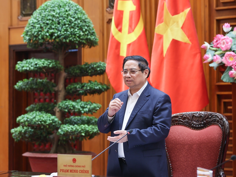 Thủ tướng: Mở rộng đối tượng, nâng mức thu nhập được thụ hưởng nhà ở xã hội- Ảnh 1.