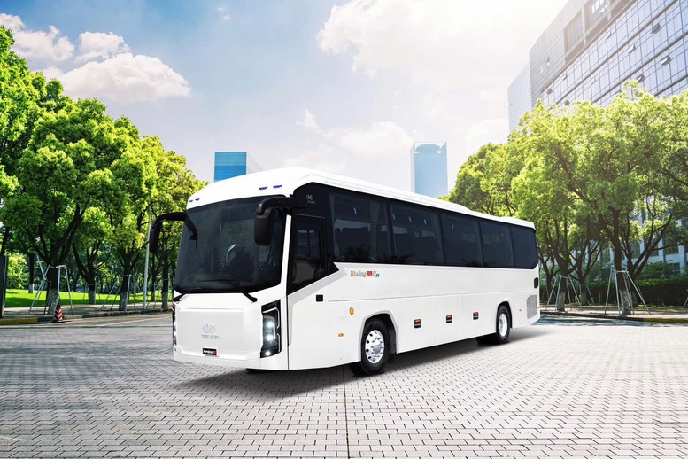 KIM LONG MOTOR xuất khẩu lô xe bus "Made in Việt Nam" thuần điện và diesel đầu tiên sang Thái Lan- Ảnh 3.