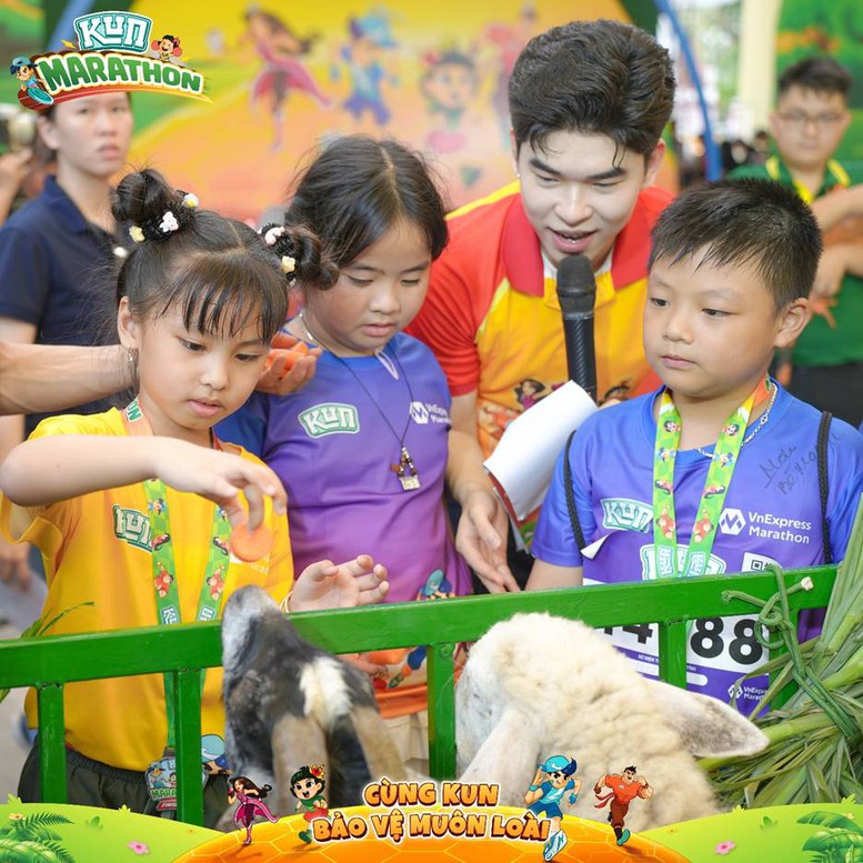 Kun Marathon 2026: Thông điệp "Bảo vệ muôn loài" được hàng nghìn phụ huynh hưởng ứng- Ảnh 3.