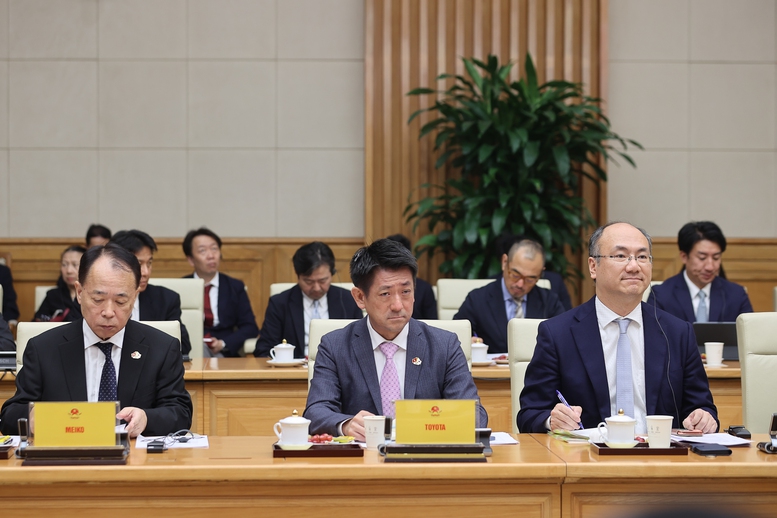 Thủ tướng đối thoại với doanh nghiệp Nhật Bản: Môi trường đầu tư của Việt Nam sẽ trở thành ưu thế nổi trội- Ảnh 5.