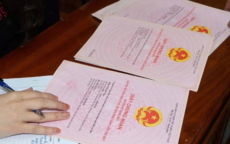 Đất vướng quy hoạch có được cấp lại Giấy chứng nhận?